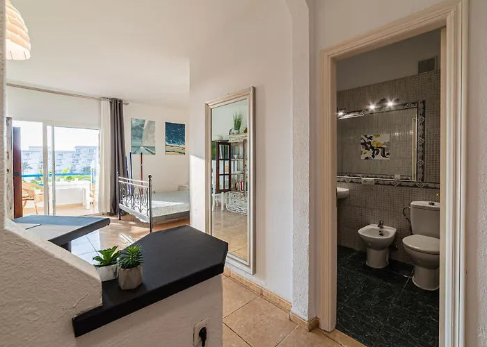 Sunset Escape No Swimming Pool Available