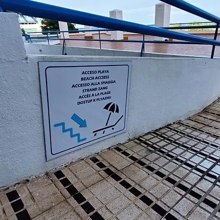 Daire Sunset Escape No Swimming Pool Available Playa Paraiso (Tenerife)