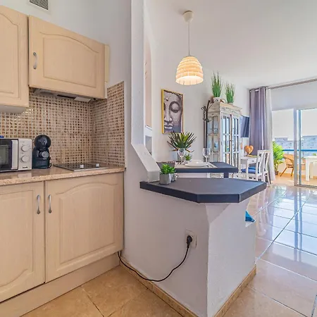 Sunset Escape No Swimming Pool Available Daire *