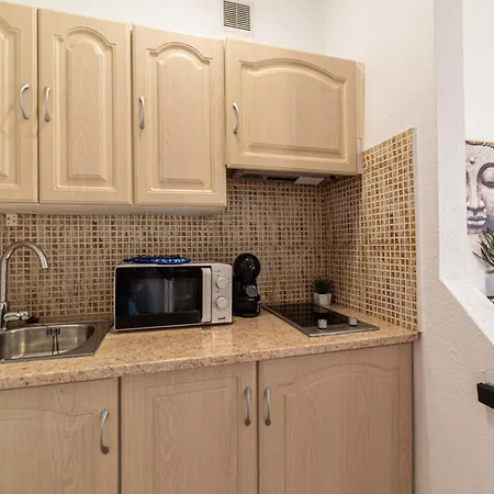 Apartment Sunset Escape No Swimming Pool Available *